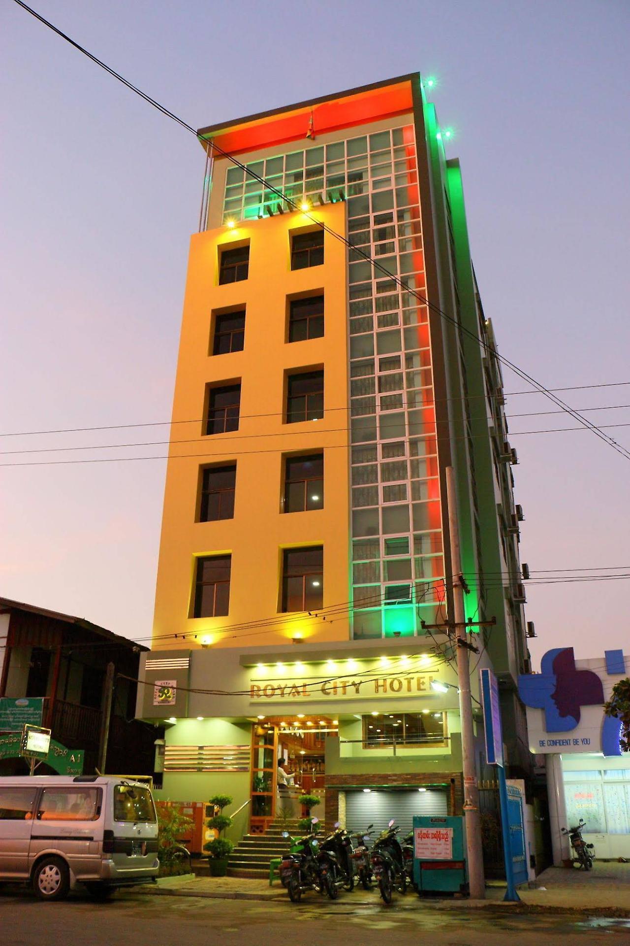 Royal City Hotel Mandalay Exteriör bild
