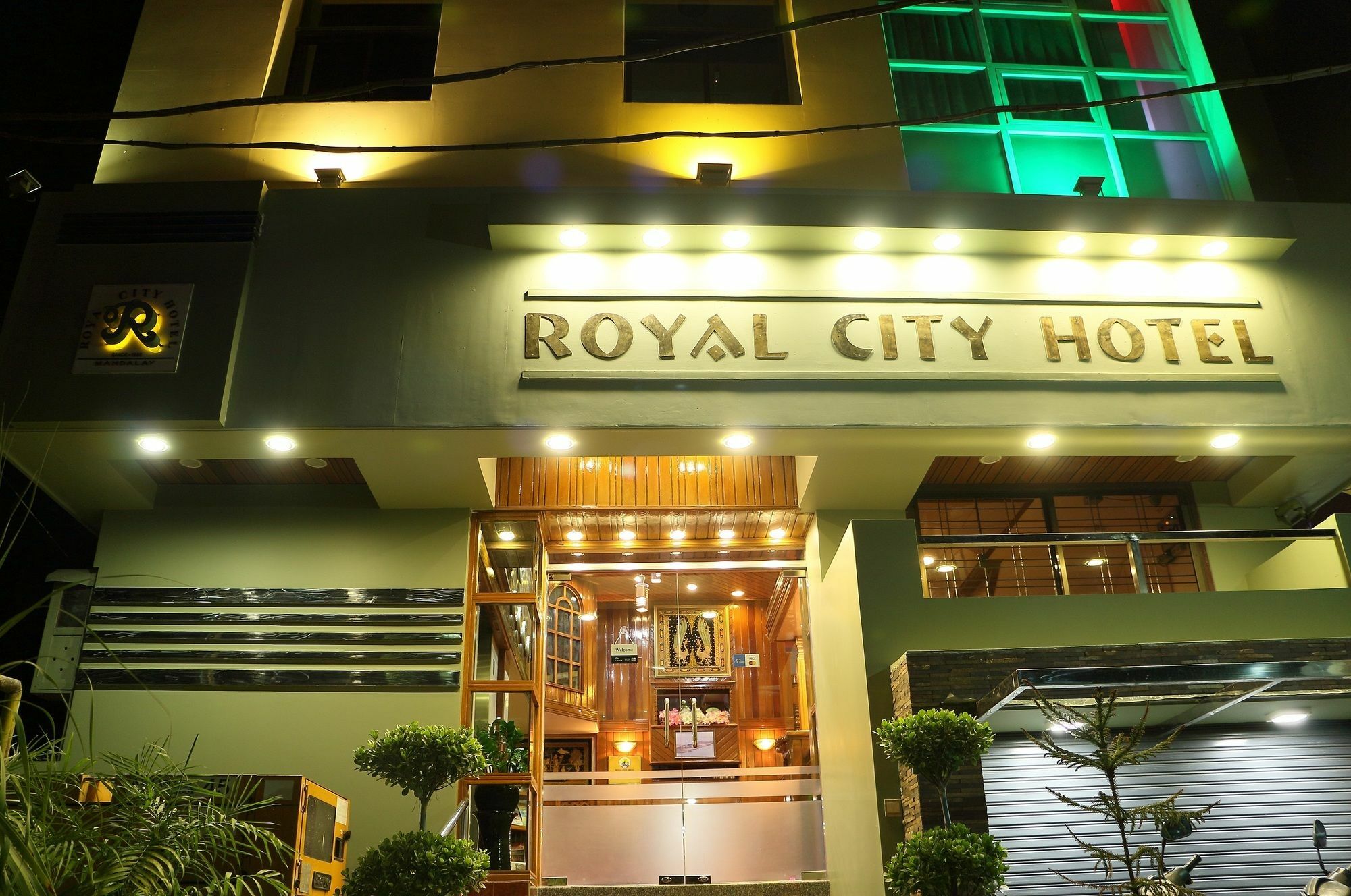 Royal City Hotel Mandalay Exteriör bild